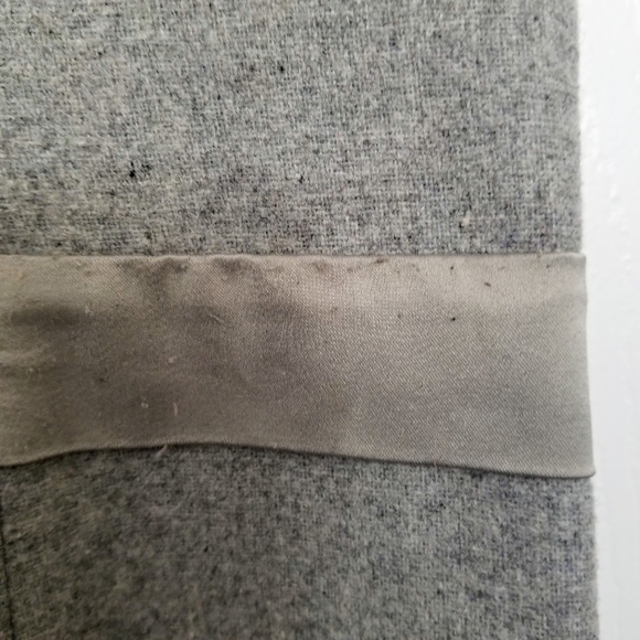 Chic Line Gray Dress with Bow Accent - Picture 8 of 8